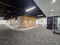 Abi Plaza (D2), Office #535099331